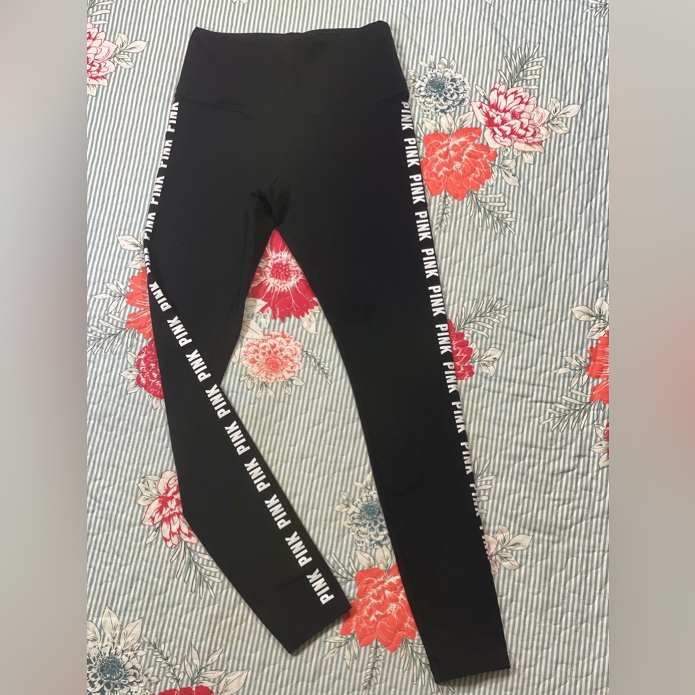 Victoria Secret/PINK black leggings
